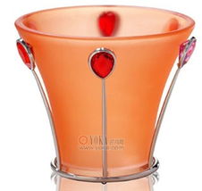 施华洛世奇家居用品 以魔幻水晶，惊艳四壁之间